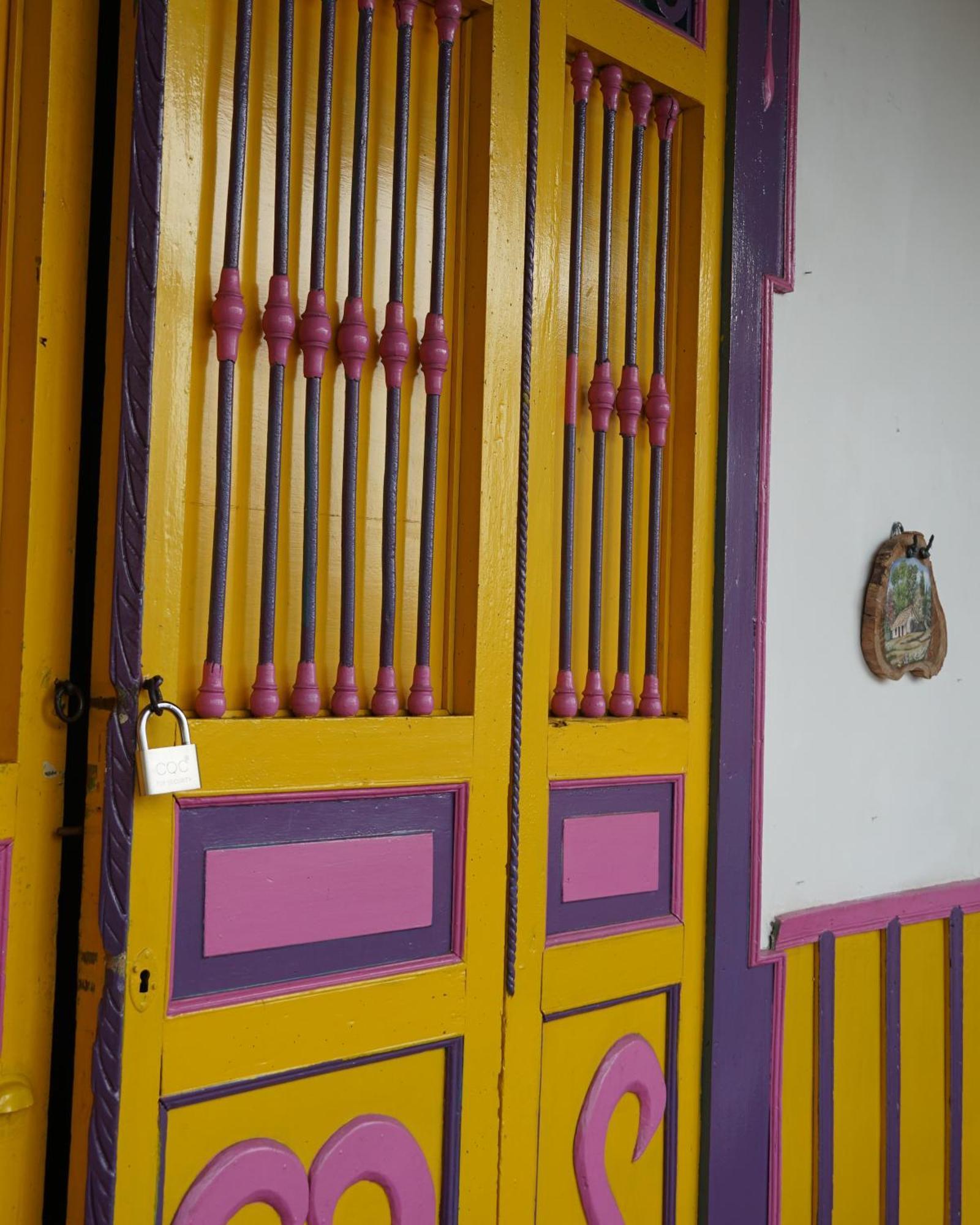 Hostal Bremen Jq Filandia Zewnętrze zdjęcie